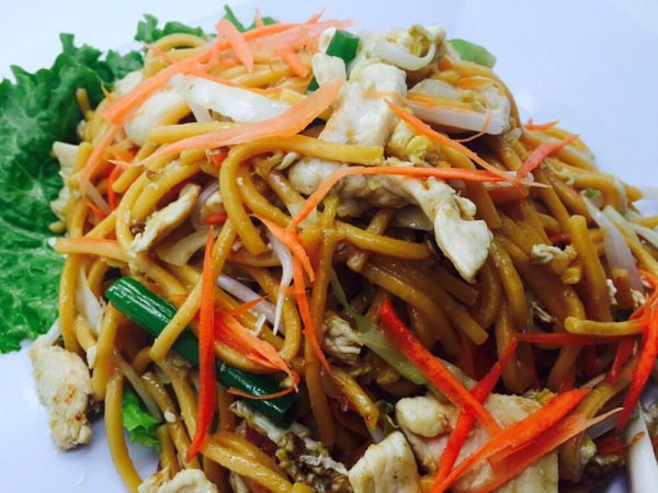 Order 47. Chow Mein food online from Flavors of Thai store, Los Angeles on bringmethat.com