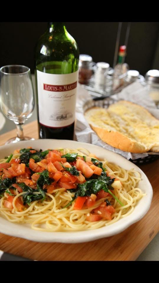Order Tuscany Cavatappi - Pasta food online from Fred Italian Restaurant store, Grand Rapids on bringmethat.com