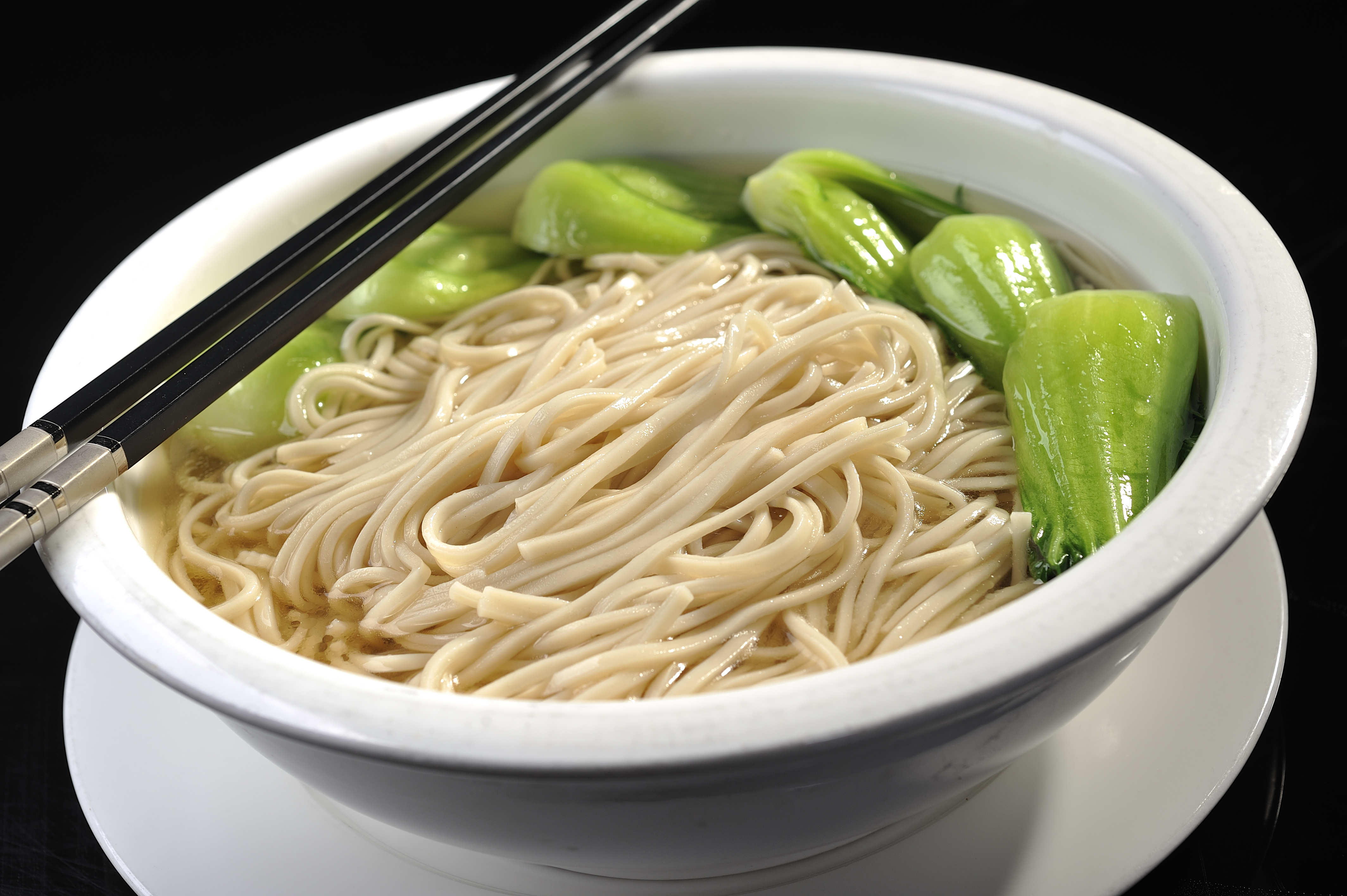 Order H11清汤面200g Plain Noodles food online from Easterly store, Millbrae on bringmethat.com