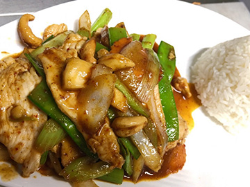 Order Cashew Nut food online from Prik Thai Kitchen store, Astoria on bringmethat.com