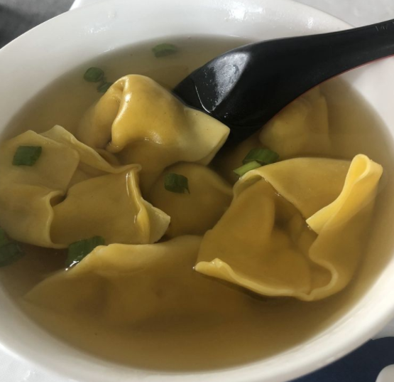 Order Wonton Soup food online from Star Garden Asian Cuisine store, Buffalo on bringmethat.com