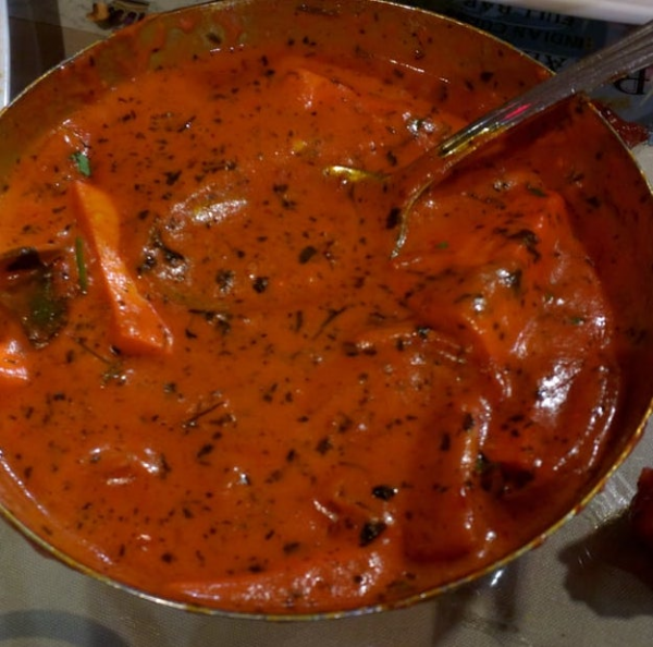 Order Paneer Tikka Masala food online from Royal Tandoor store, Santa Clarita on bringmethat.com
