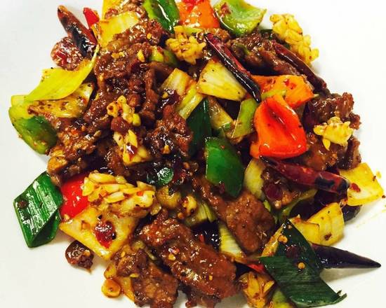Order Chuan Style Beef and Squid 川味大炒 food online from Koi Fine Asian Cuisine & Lounge store, Evanston on bringmethat.com