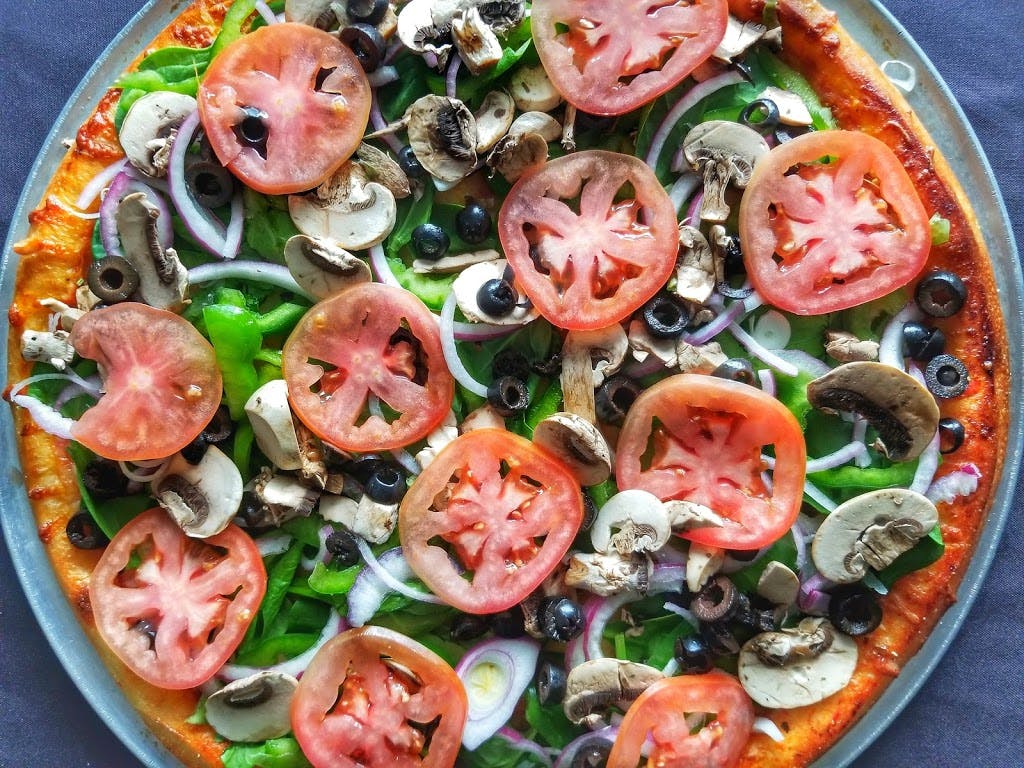 Order Veggie Pizza - Large food online from Andy Pizzeria store, Los Angeles on bringmethat.com