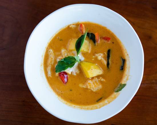 Order Mango Red Curry food online from City Thai store, Portland on bringmethat.com