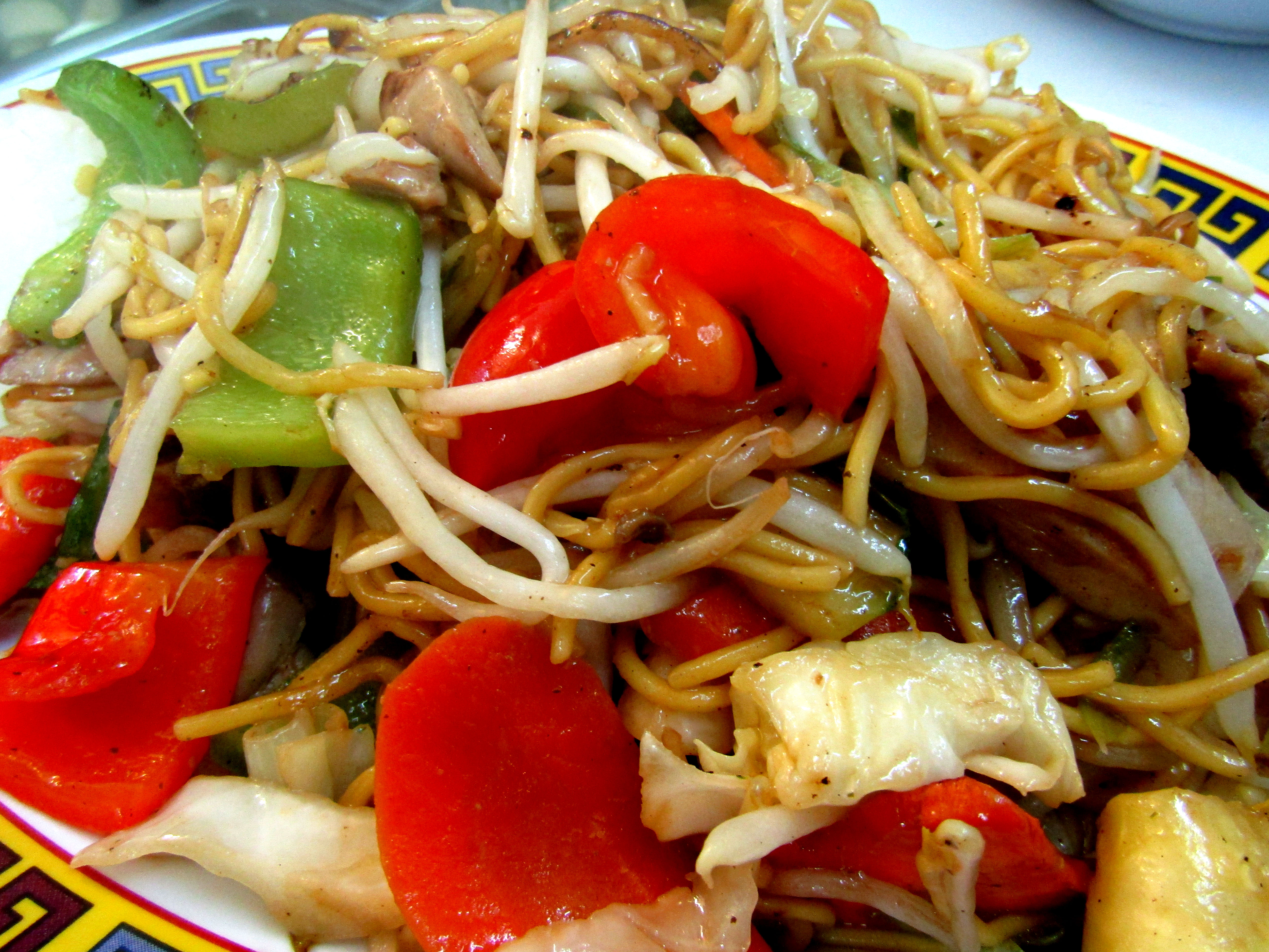 Order Chicken Yakisoba food online from Seoul Fusion store, Kennewick on bringmethat.com
