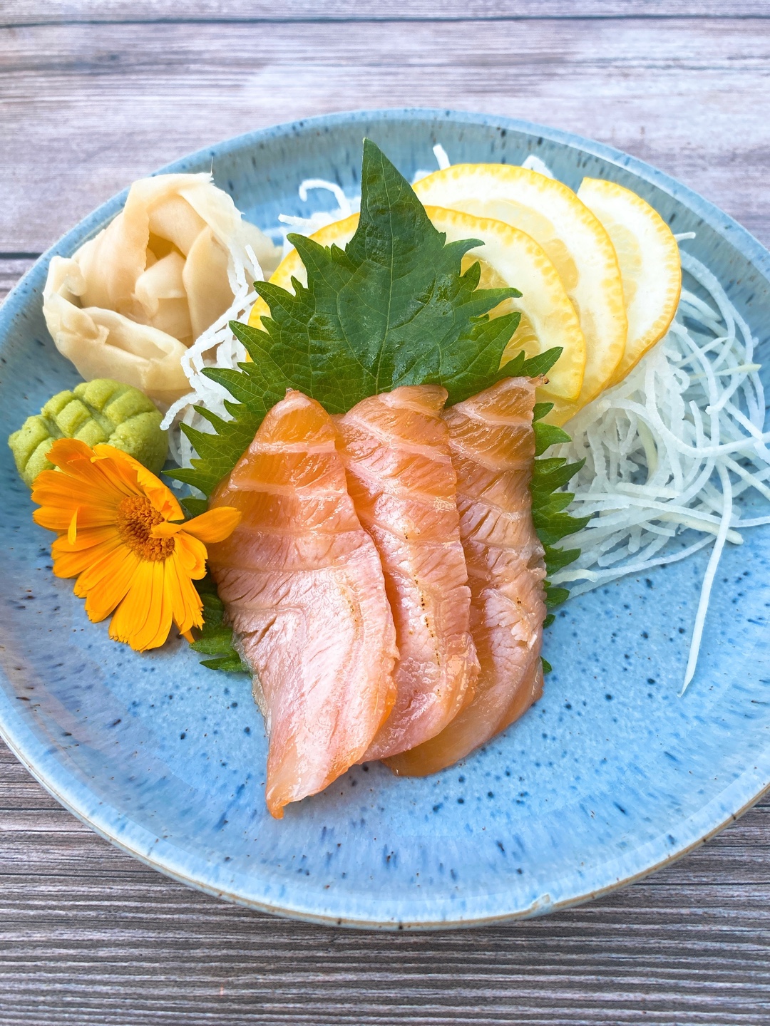 Order Seared Salmon Sashimi food online from Yanagi Kitchen store, Manhattan Beach on bringmethat.com