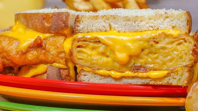 Order MIGHTY MACARONI food online from Melt Bar & Grilled store, Lakewood on bringmethat.com