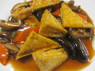 Order K21. Braised Tofu in Brown Sauce food online from China Cafe store, Syracuse on bringmethat.com