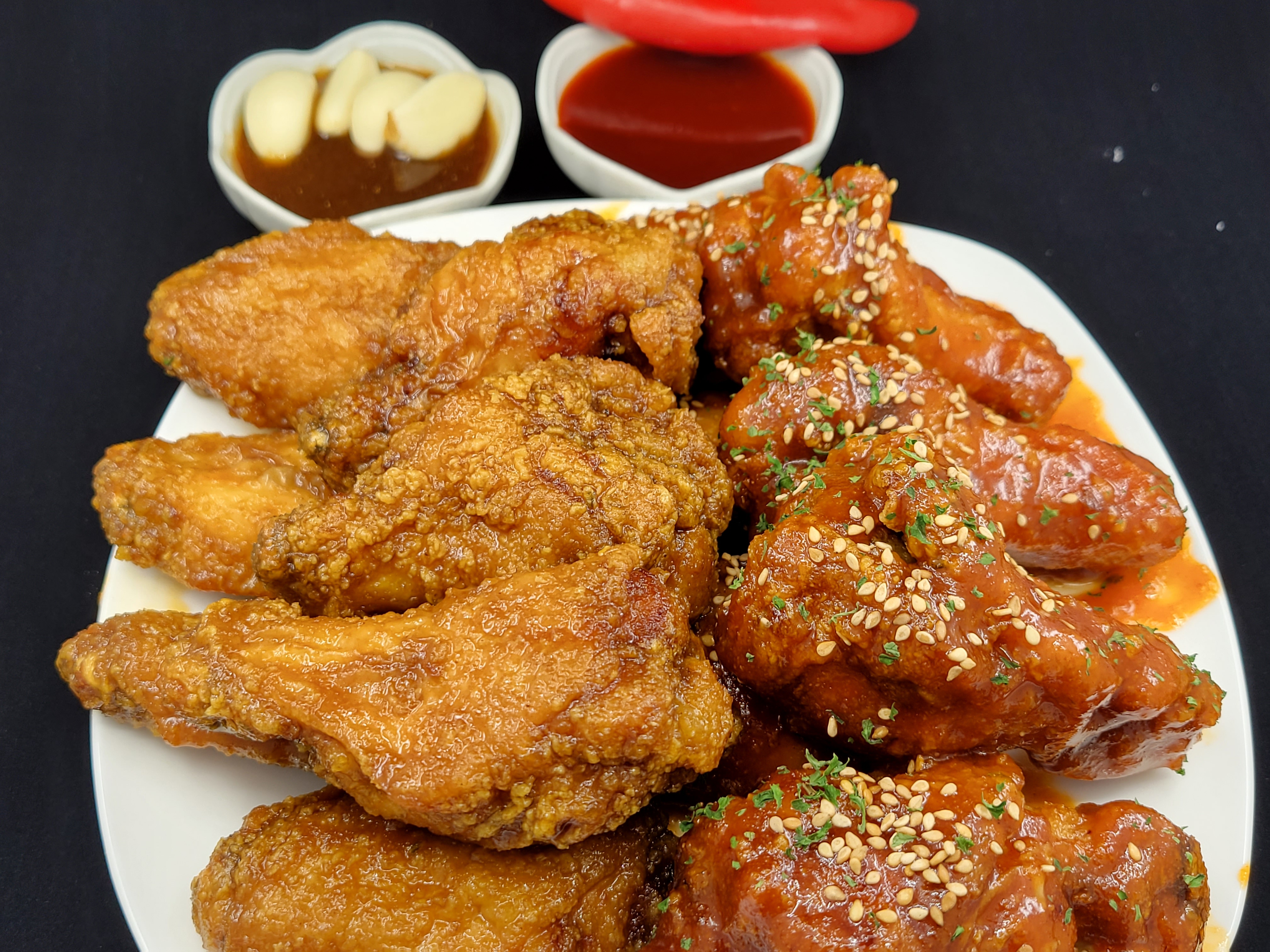 Order T12. Half & Half Chicken Wings / 반반 치킨 윙 food online from Food Avenue store, Ridgefield on bringmethat.com