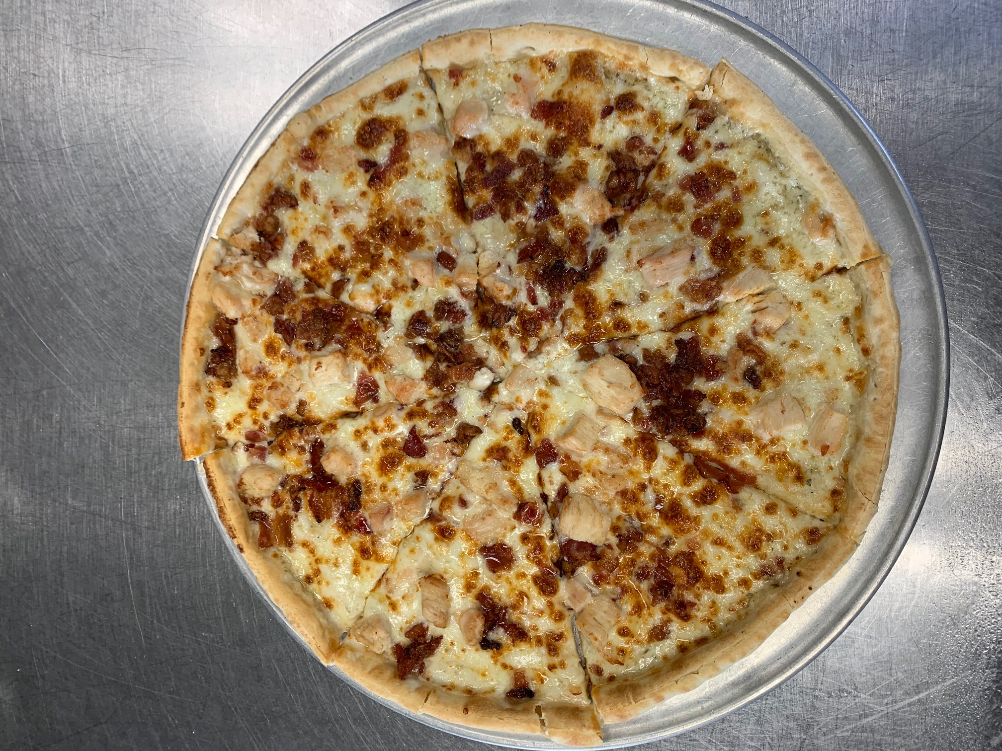Order Chicken Ranch Pizza food online from In Out Pizza store, Morristown on bringmethat.com