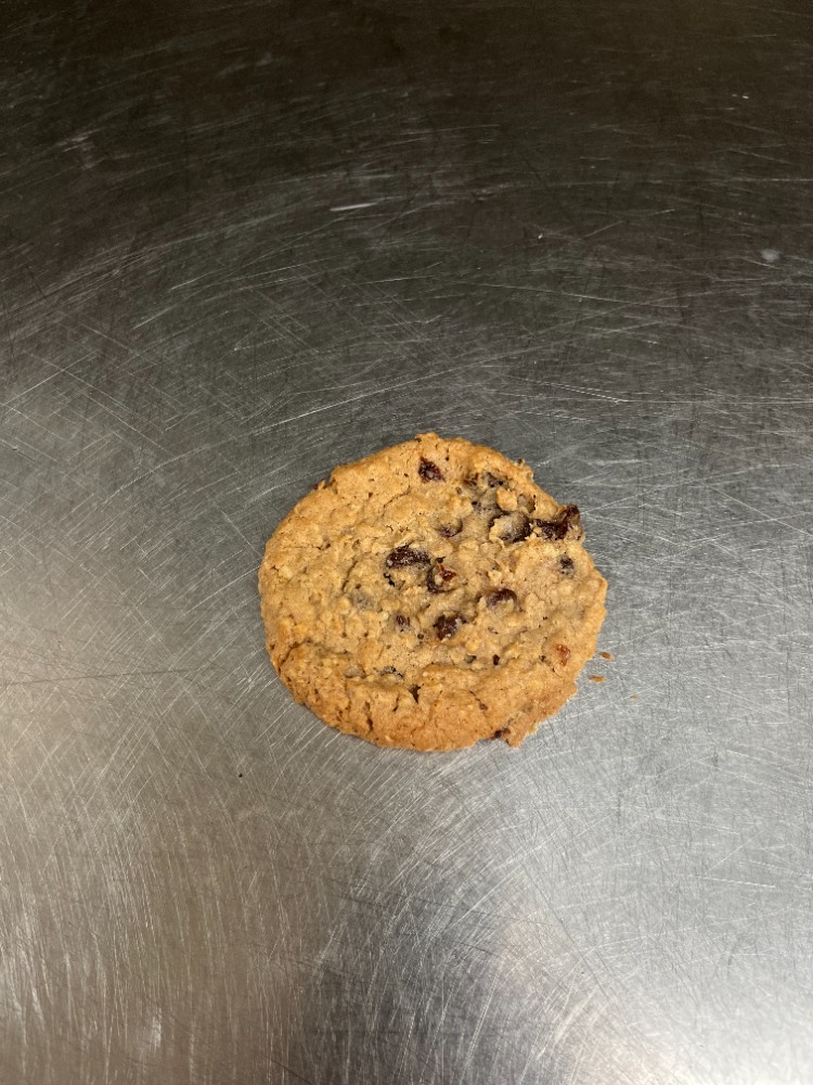 Order Large Fresh Oatmeal Raisin Cookie food online from Tom And Jerry store, Rockford on bringmethat.com