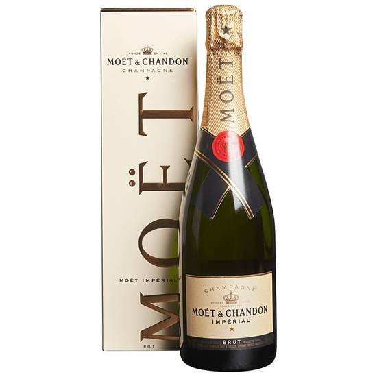 Order Moet & Chandon Imperial Brut - 750 ml food online from Rowland Heights Liquor store, Rowland Heights on bringmethat.com