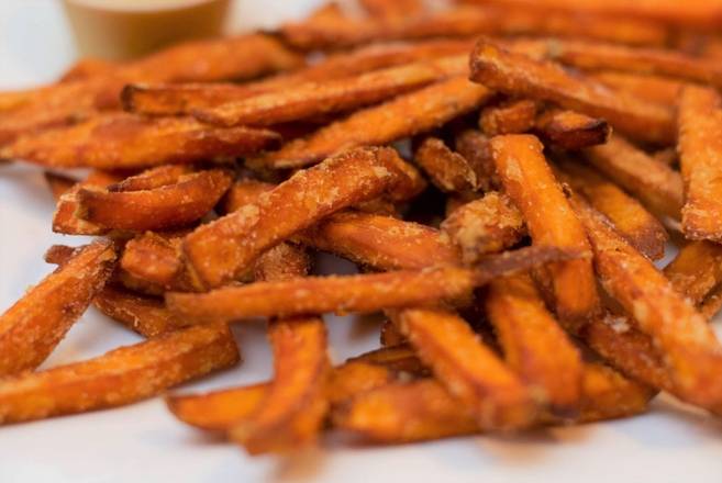 Order Sweet Potato Fries food online from Hls Juice Bar & Grill store, Maplewood on bringmethat.com