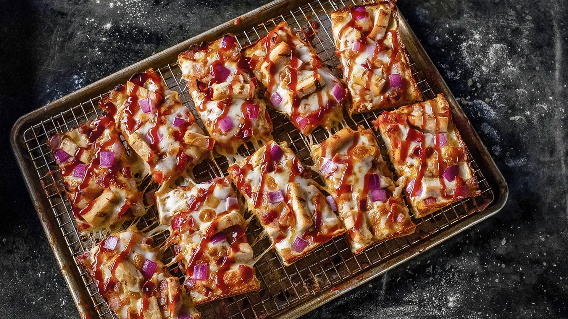 Order BBQ Chicken - BBQ Chicken food online from Jet Pizza store, Cary on bringmethat.com
