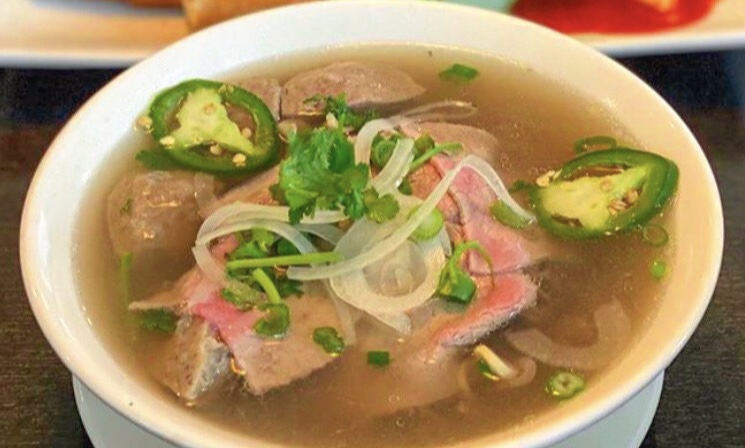 Order Beef Meatballs Noodle Soup food online from Pho Ca Dao Grill store, Chula Vista on bringmethat.com