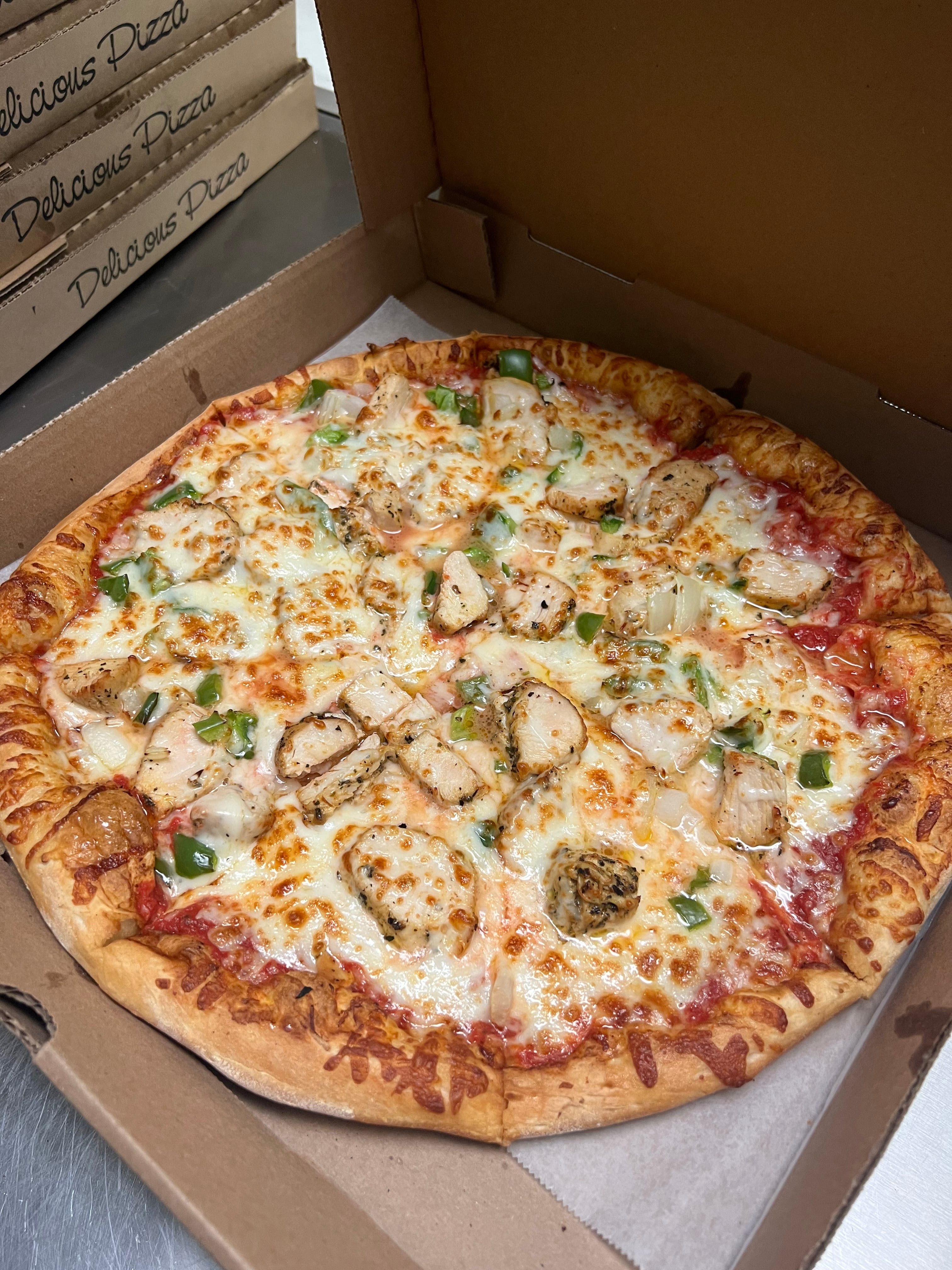 Order Sicilian Pan Chicken Pizza - Small 10" food online from Italiano Of Kingsport store, Kingsport on bringmethat.com