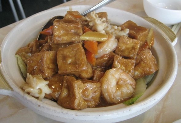 Order 48. Seafood Combination Casserole with Tofu food online from Pinang store, Forest Hills on bringmethat.com