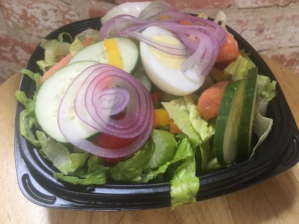 Order Garden Salad food online from BELLEAIR MARKET store, Belleair Bluffs on bringmethat.com