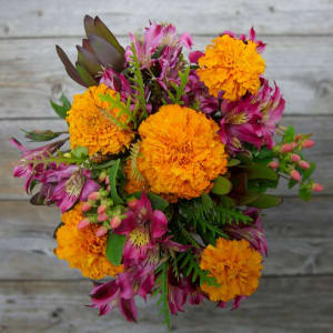 Order Designers Choice food online from Hand Creations Flower Shop & Events store, Ceres on bringmethat.com