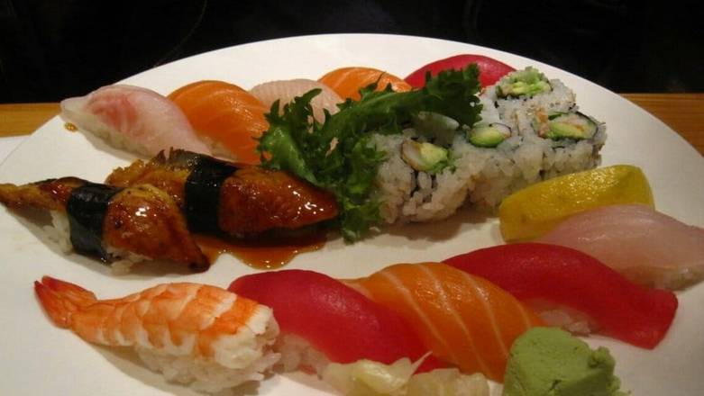 Order Sushi Deluxe food online from Kotobuki Restaurant store, Roslyn on bringmethat.com