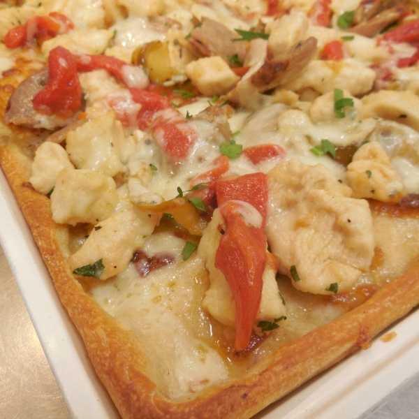 Order Chicken Scarpariello Pan Pizza food online from Planet Pizza store, Westport on bringmethat.com