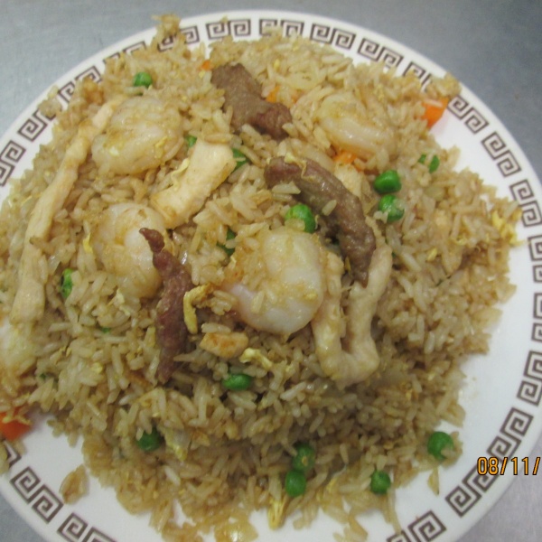 Order Combination FRIED RICE Dinner food online from Peking Express store, Alexandria on bringmethat.com