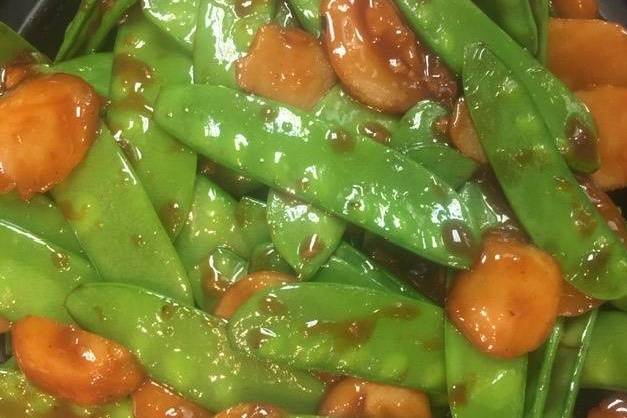 Order Water Chestnuts and Snow Peas  food online from Asian wok cafe store, Alexandria on bringmethat.com