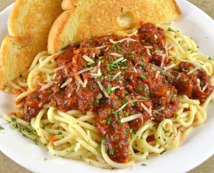 Order Senior's Spaghetti food online from Fryn' Pan Family Restaurant store, Fargo on bringmethat.com
