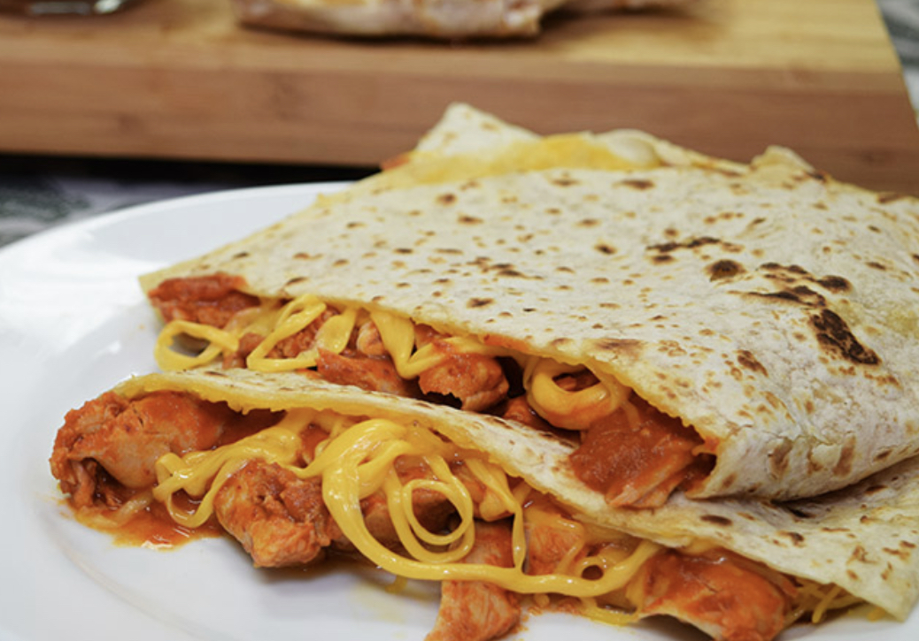 Order Red Chicken Quesadilla food online from Federico Mexican Food store, Albuquerque on bringmethat.com