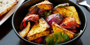 Order Paneer Shashlik food online from Tiffin Indian Cuisine Wynnewood store, Wynnewood on bringmethat.com