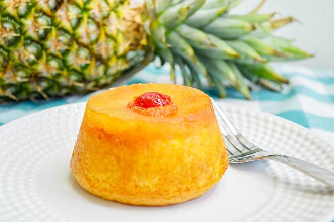 Order Upside-down Pineapple Cake food online from Yama Sushi House store, Phoenix on bringmethat.com