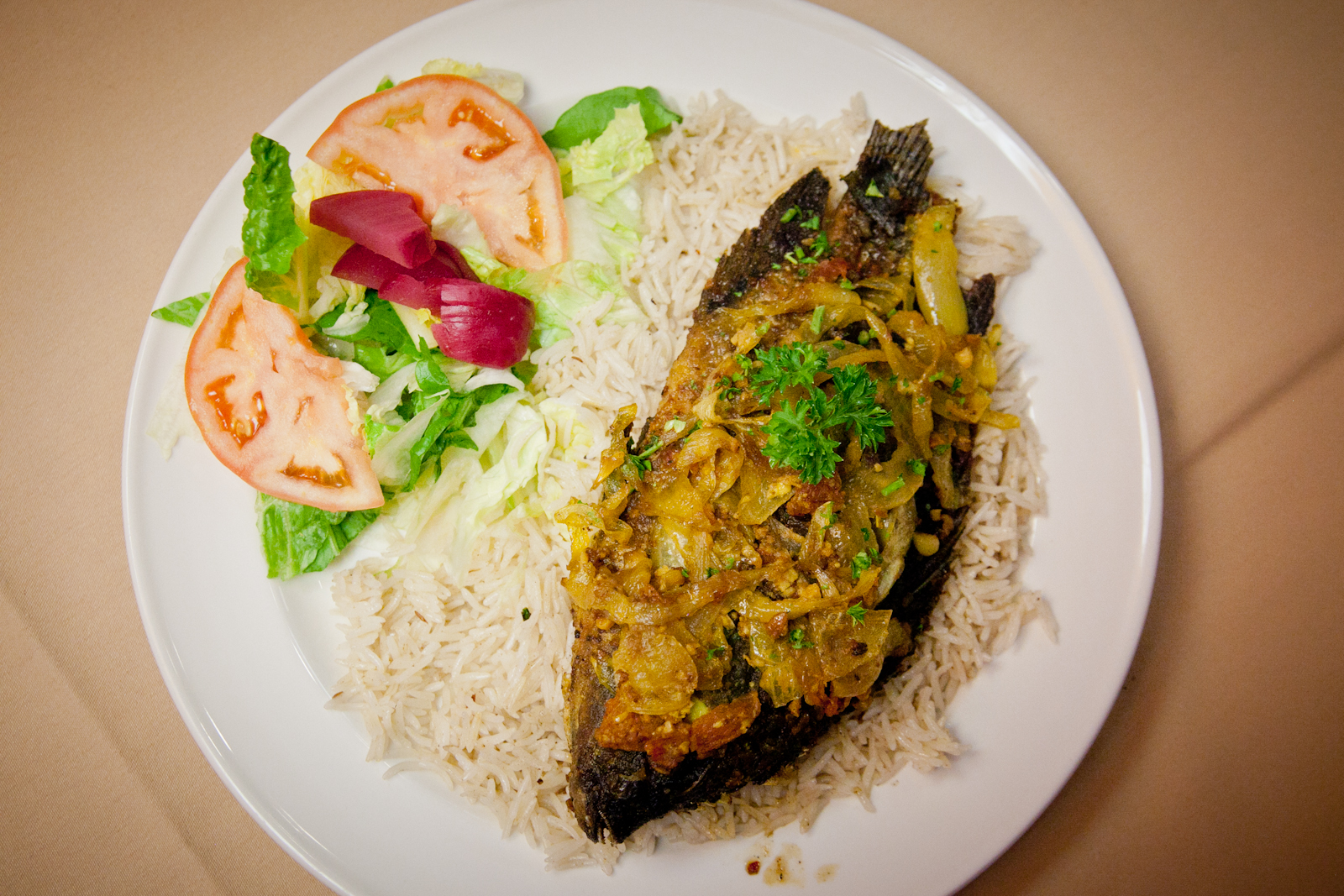 Order Whole Fish Curry Platter food online from Al-Sham Restaurant store, Philadelphia on bringmethat.com