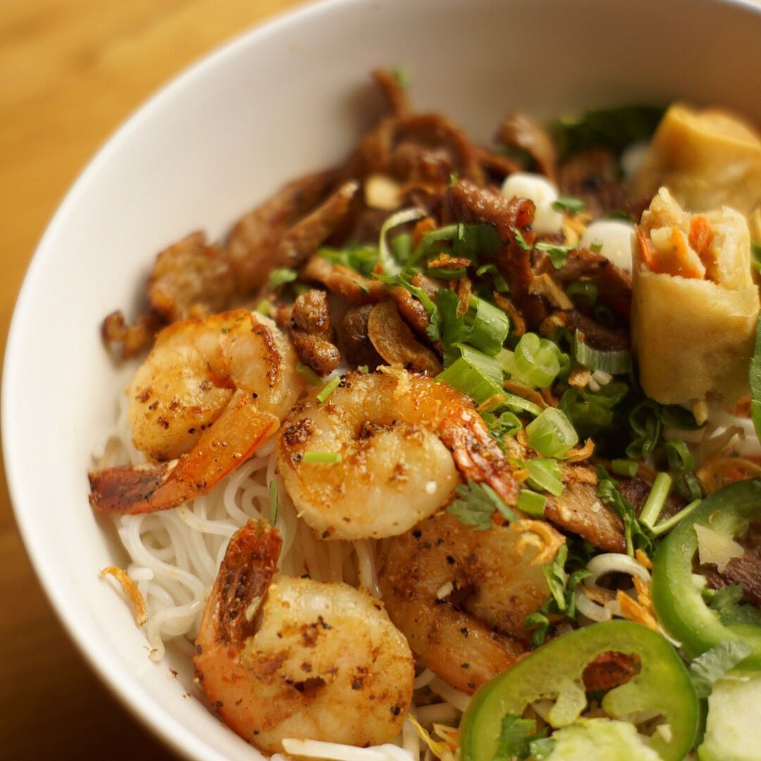 Order Grilled Shrimp Bowl food online from Lan Viet Market store, Dublin on bringmethat.com