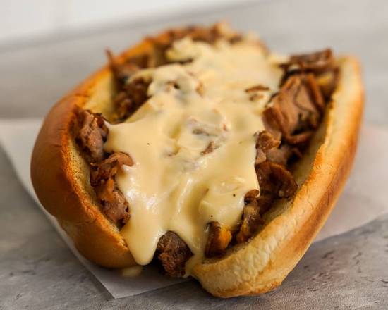 Order Classic Philly Cheesesteak food online from Philly King store, Grand Prairie on bringmethat.com