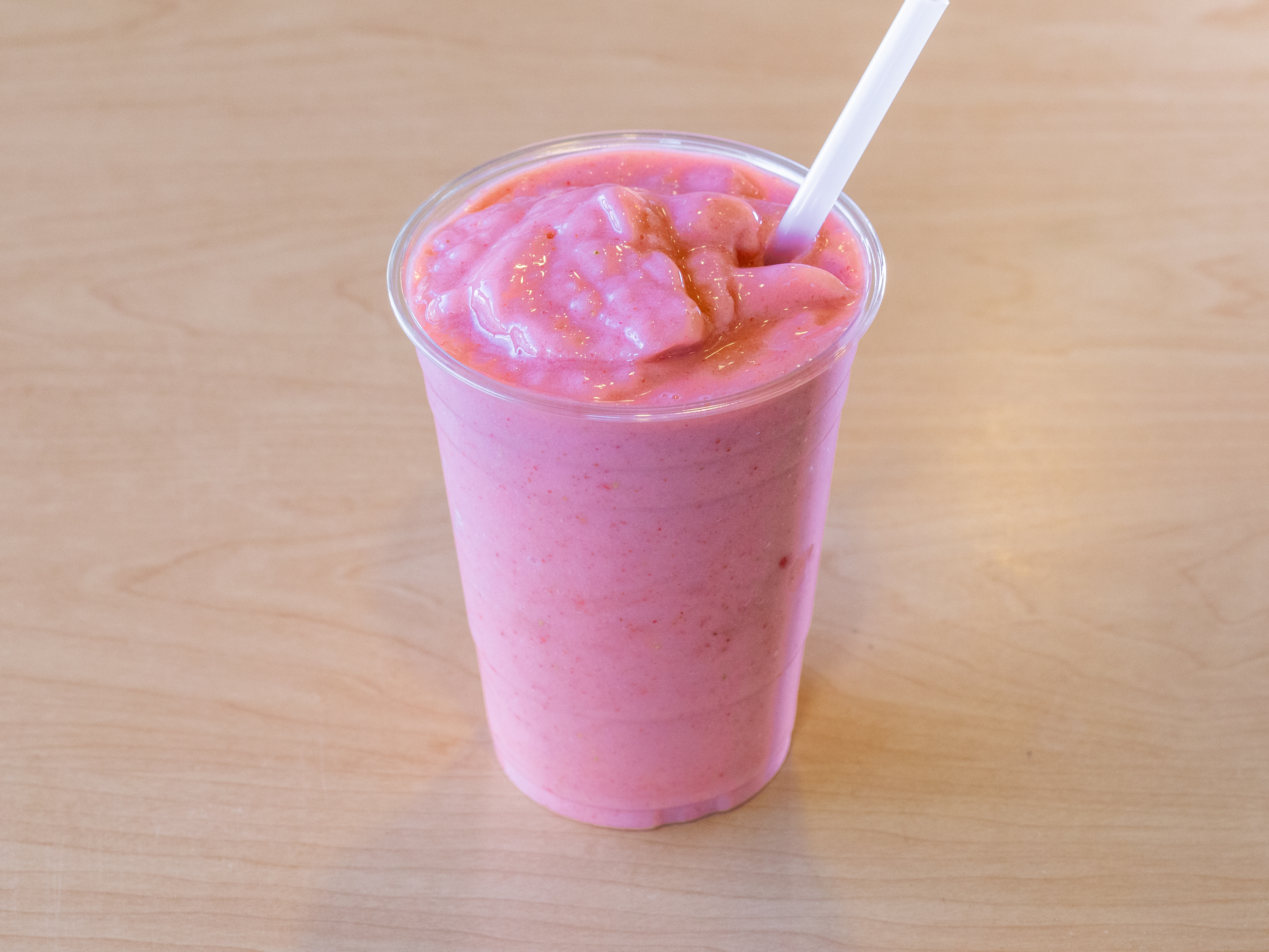 Order Strawberry Banana Smoothie food online from Jewel Or Juice store, Kailua on bringmethat.com