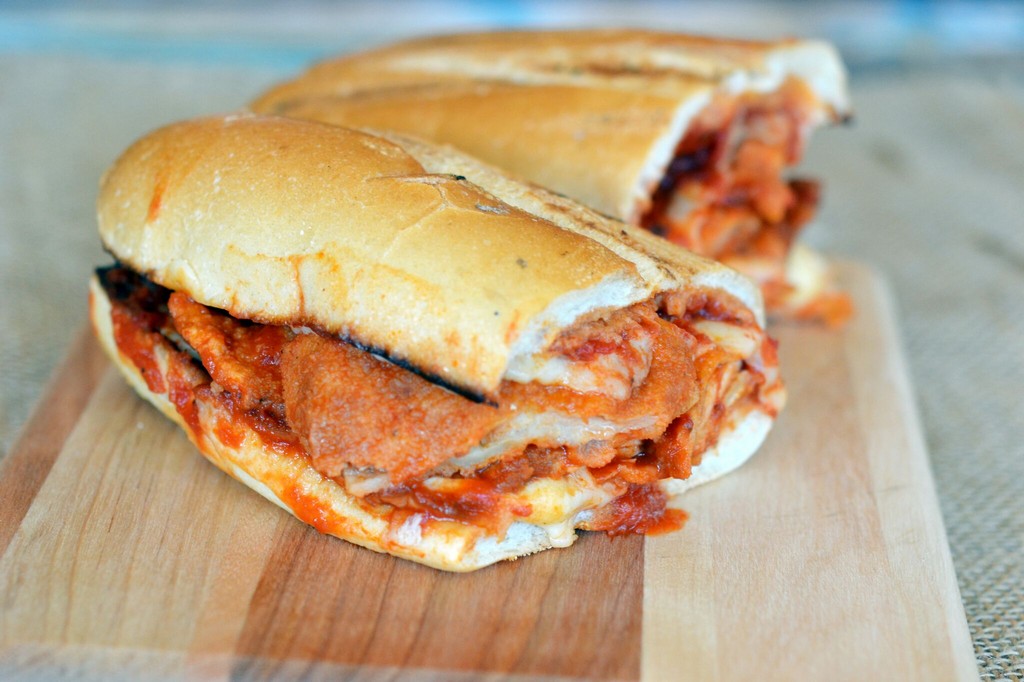 Order Chicken Cutlet Parmigiana Sandwich food online from Court square diner store, Long Island City on bringmethat.com
