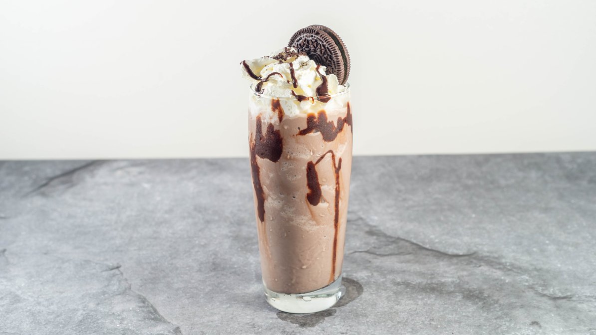 Order Cookies & Cream Smoothie food online from Almond Haus store, Garden Grove on bringmethat.com