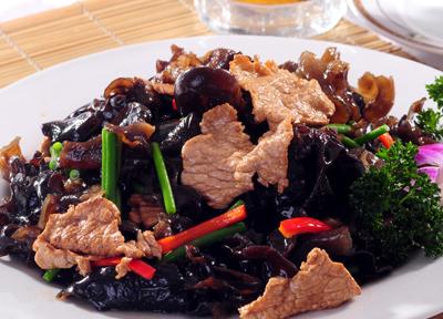 Order Pork with Black Mushroom 木耳炒肉  food online from Hunan Gate store, Arlington on bringmethat.com