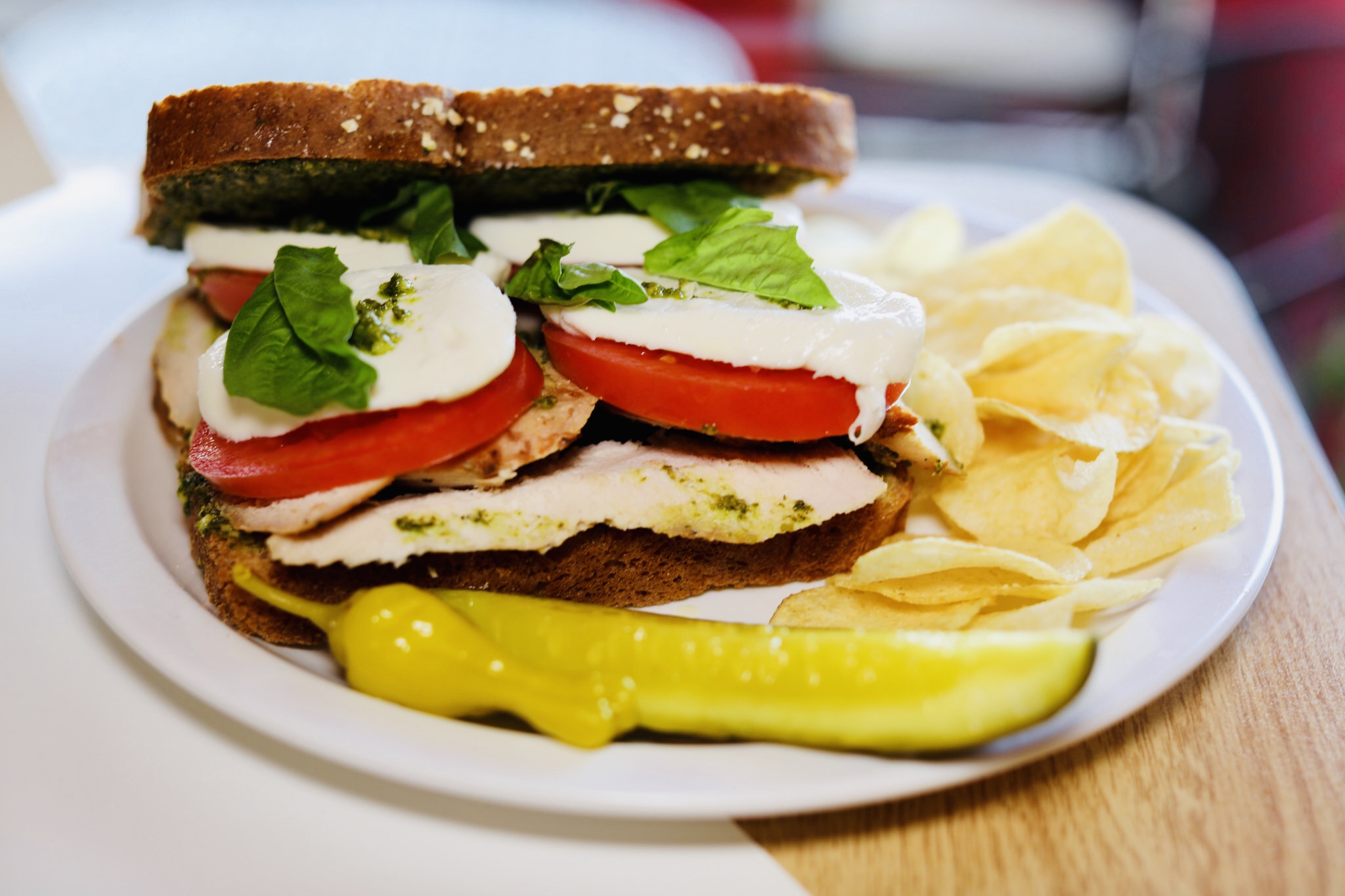Order Pesto Grilled Chicken Breast Sandwich food online from Ove Pizzeria store, Studio City on bringmethat.com