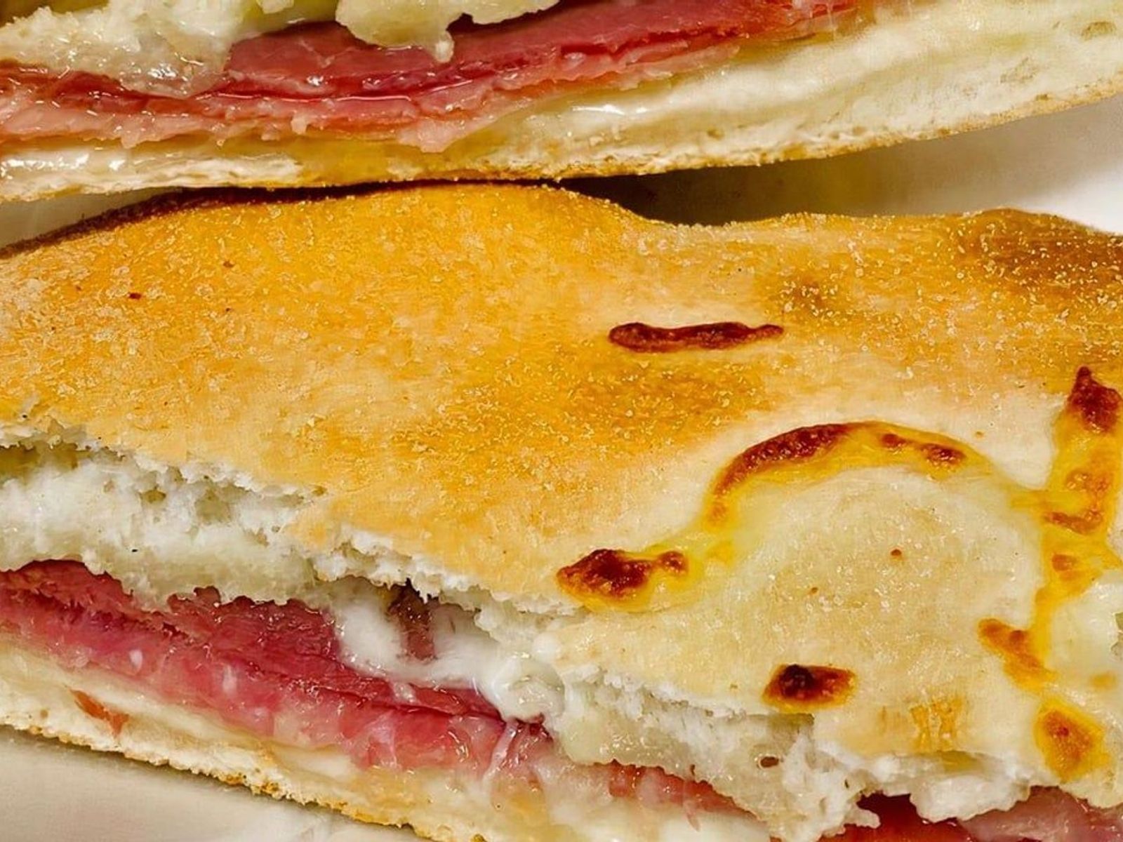 Order ITALIAN CALZONE food online from Lisa's Family Pizzeria - Wakefield store, Melrose on bringmethat.com