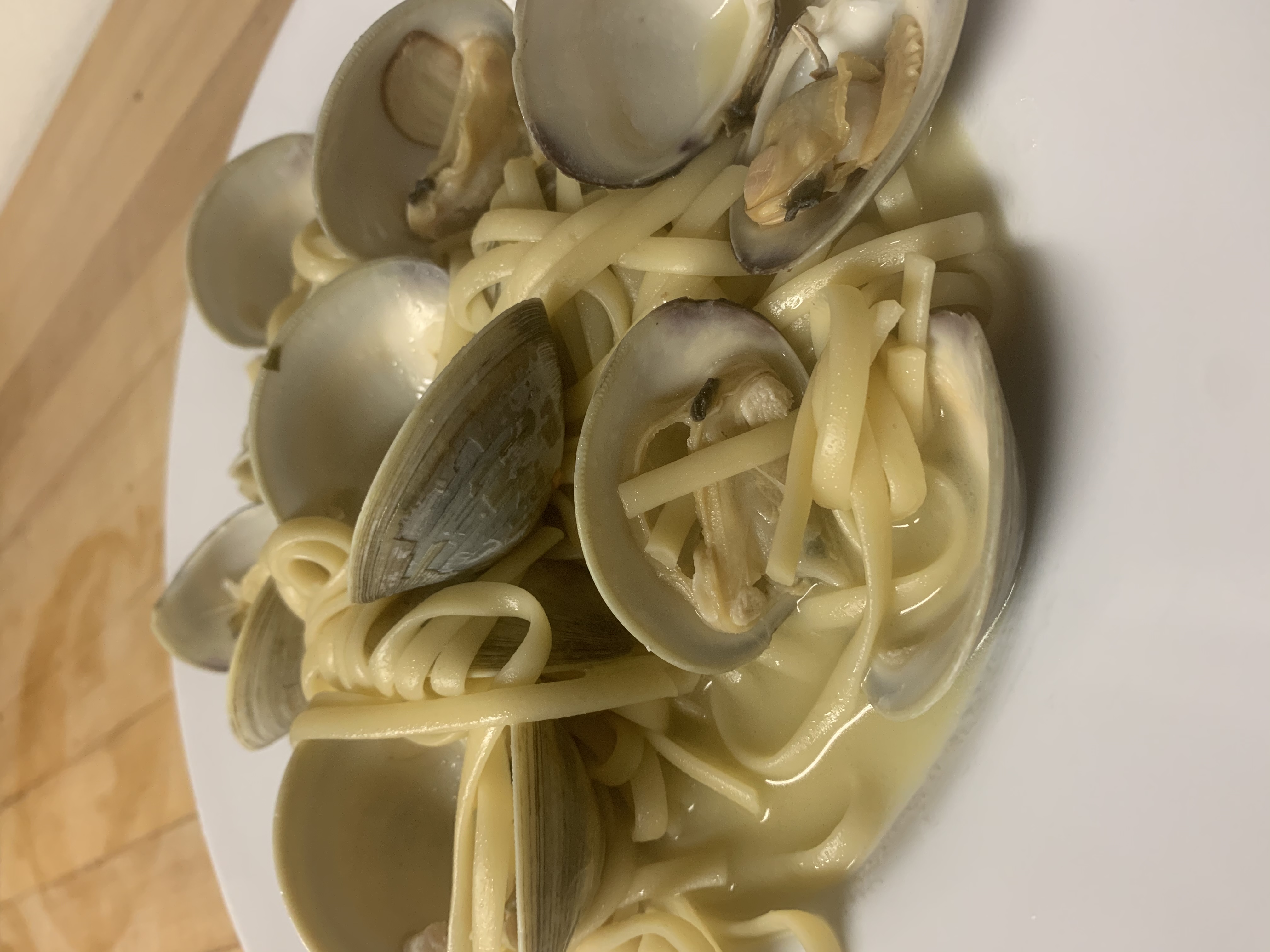 Order Linguini with fresh Clams food online from Taste of Italy Pizza store, Corona on bringmethat.com