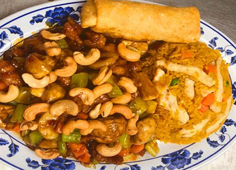 Order D12. Chicken Cashew Nuts Dinner Special  food online from Red Apple Chinese Restaurant store, Waterloo on bringmethat.com