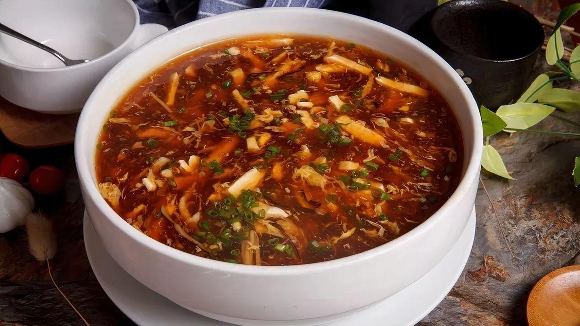 Order Hot and Sour Soup food online from Hot Wok store, Fort Mitchell on bringmethat.com