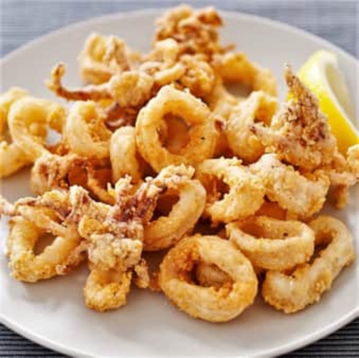 Order Fried Calamari food online from Berri Cafe store, Los Angeles on bringmethat.com