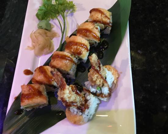 Order Spicy Lobster Roll food online from Okinii Sushi store, Lancaster on bringmethat.com