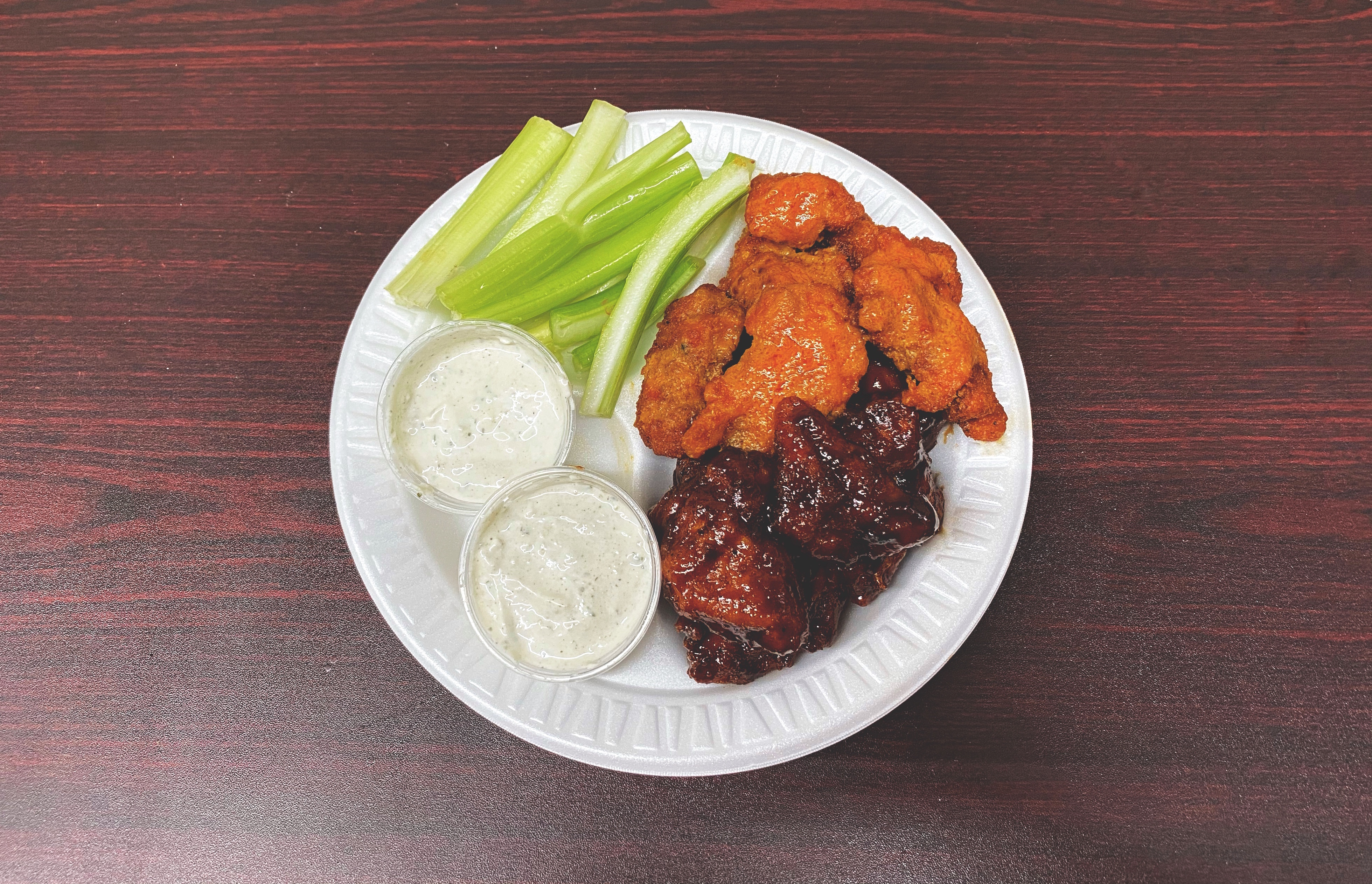 Order 14 Piece Boneless Wings food online from Chuck's Cafe store, Hamilton Township on bringmethat.com