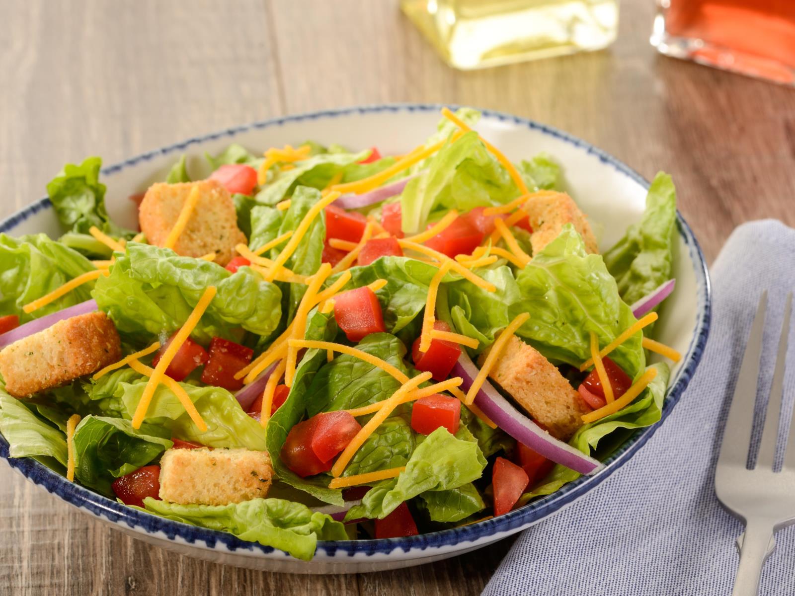 Order House Salad food online from Red Lobster store, Hickory on bringmethat.com