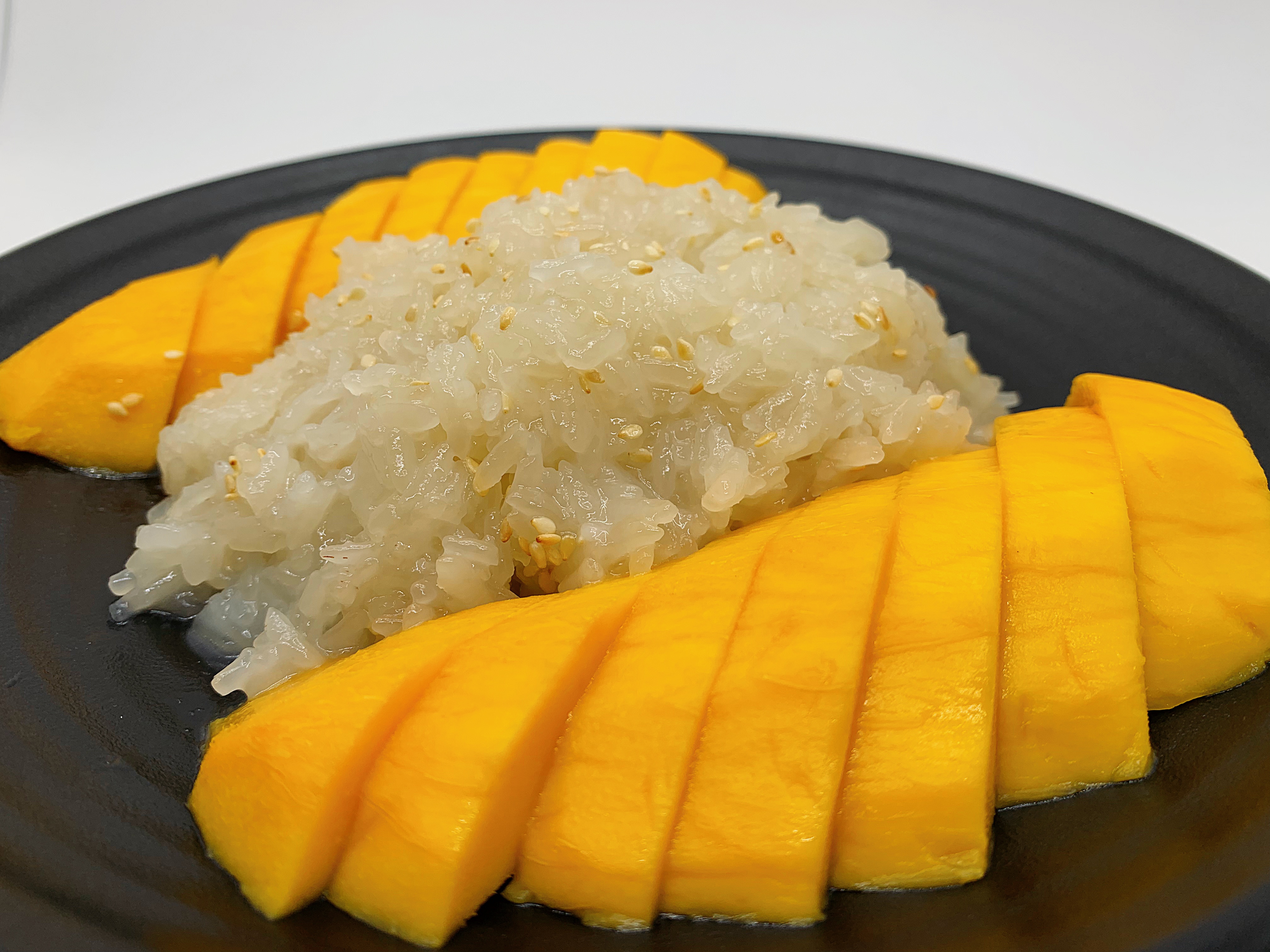 Order Mango Sticky Rice food online from Thai Noodle King store, Bellflower on bringmethat.com