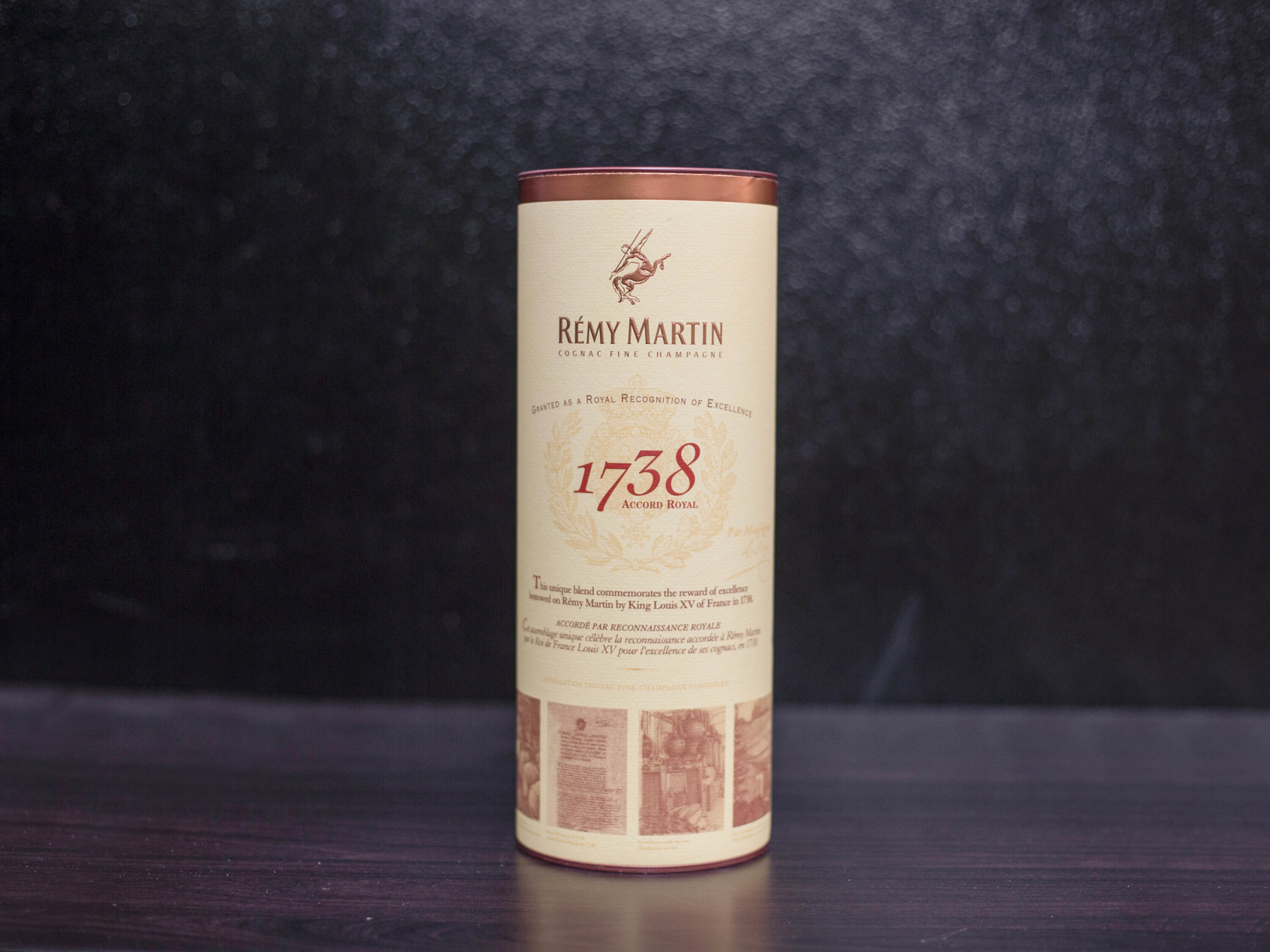 Order Remy Martin Vsop 375ml food online from Stop N Go Liquor store, Oak Forest on bringmethat.com